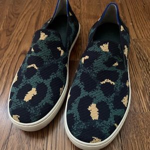 Rothy’s Blue Green Cheetah Slip Ons